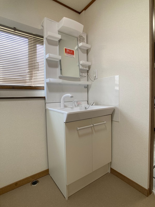北海道北見市朝日町48番地510 洗面所