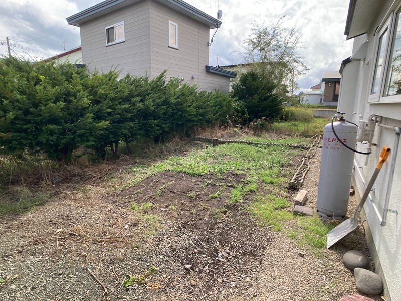 北海道北見市朝日町48番地510 庭