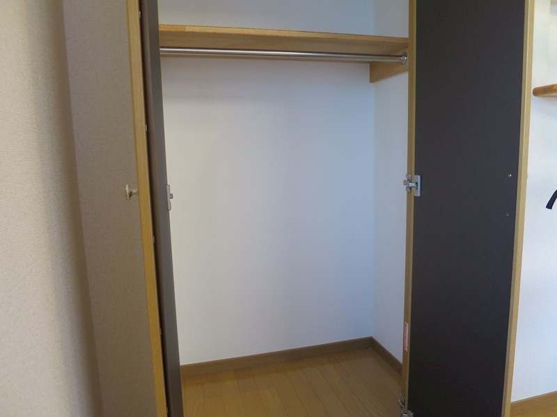 グレースハイムⅢ 収納