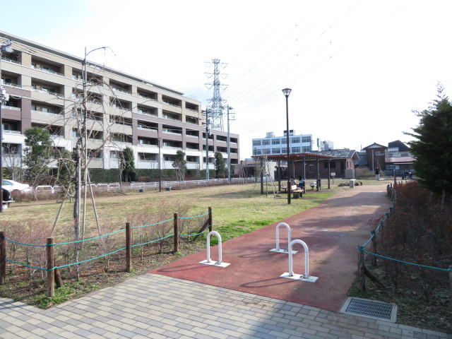 はるちかハイツ 公園