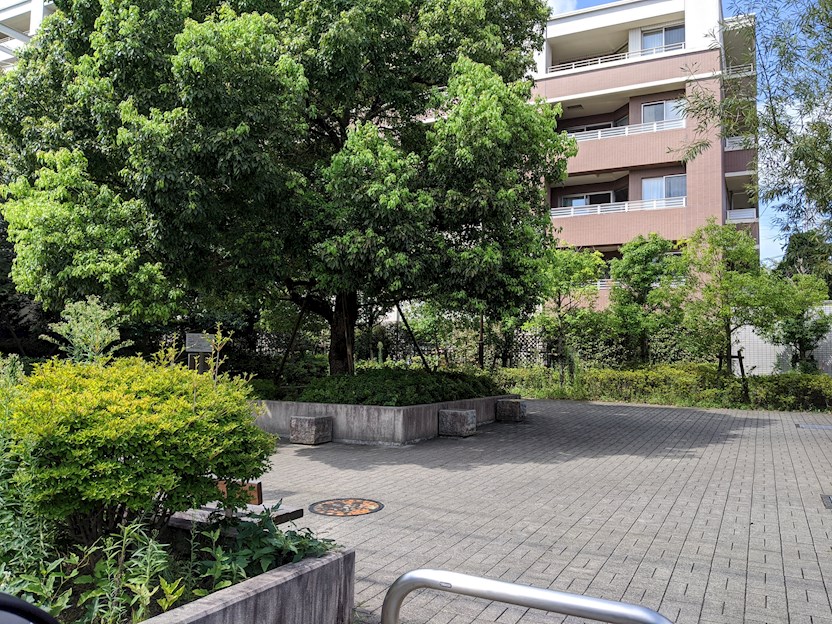 はるちかハイツ 公園