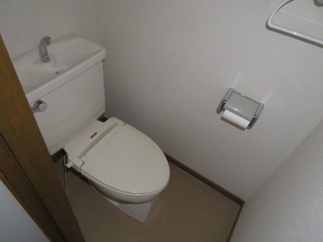 イルソーレ上荻 トイレ