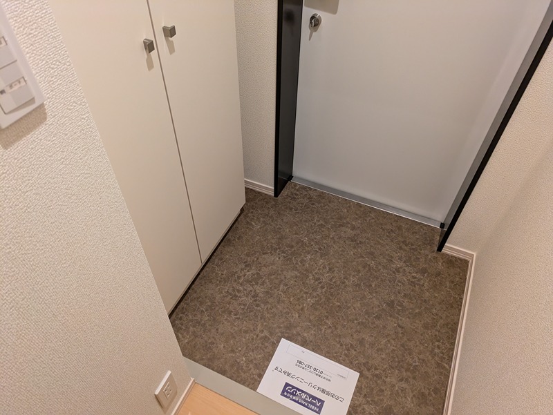カサフェリス 玄関