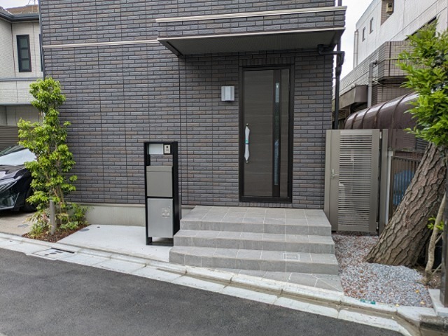 南荻窪4丁目メゾネット エントランス