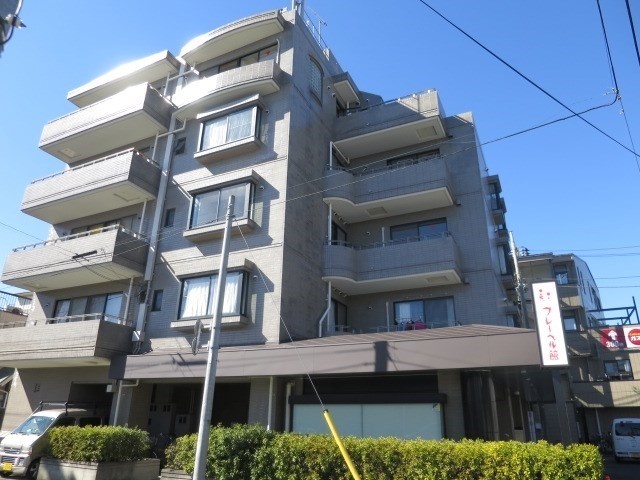 ストリートライフ 外観