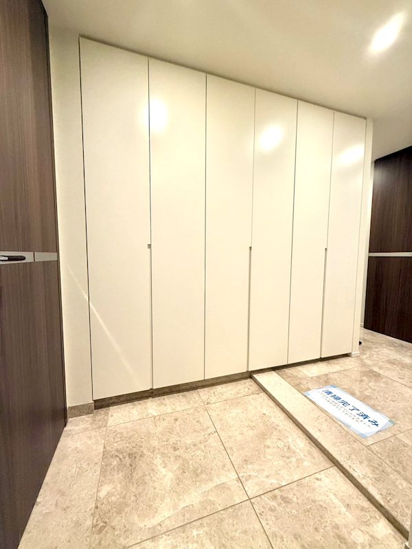 サンウッド青山 玄関