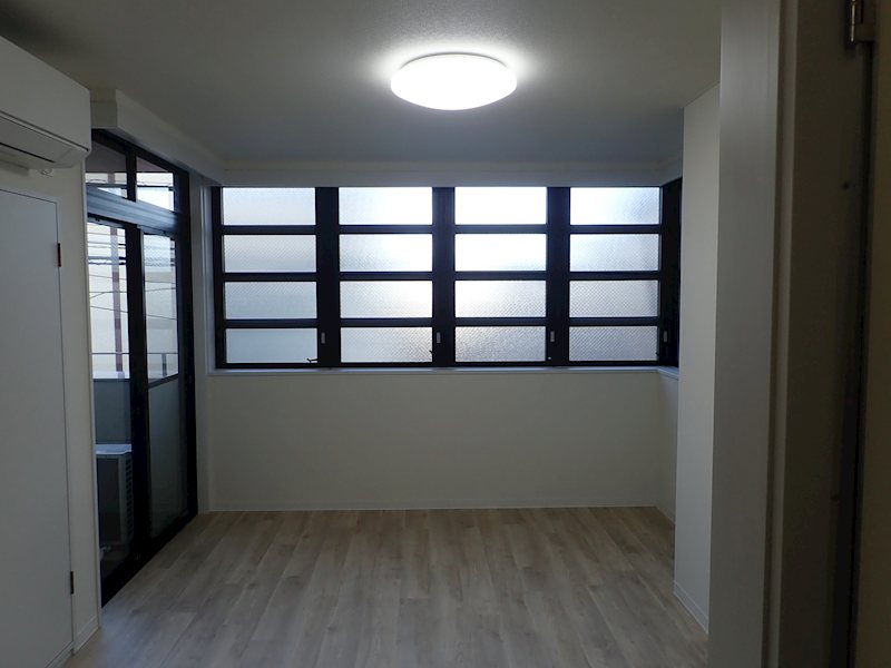 川口屋ビル リビング