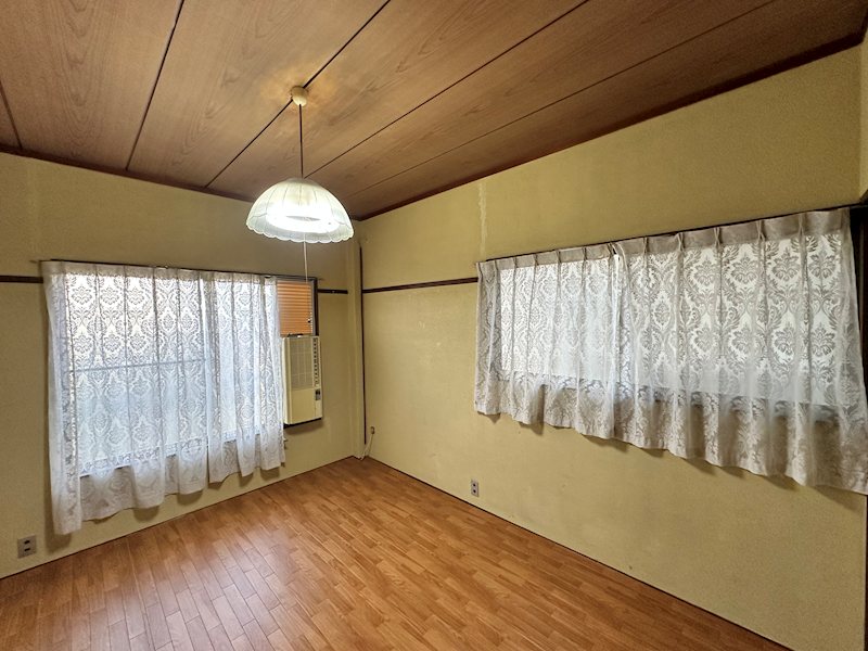 宇津木アパート  リビング