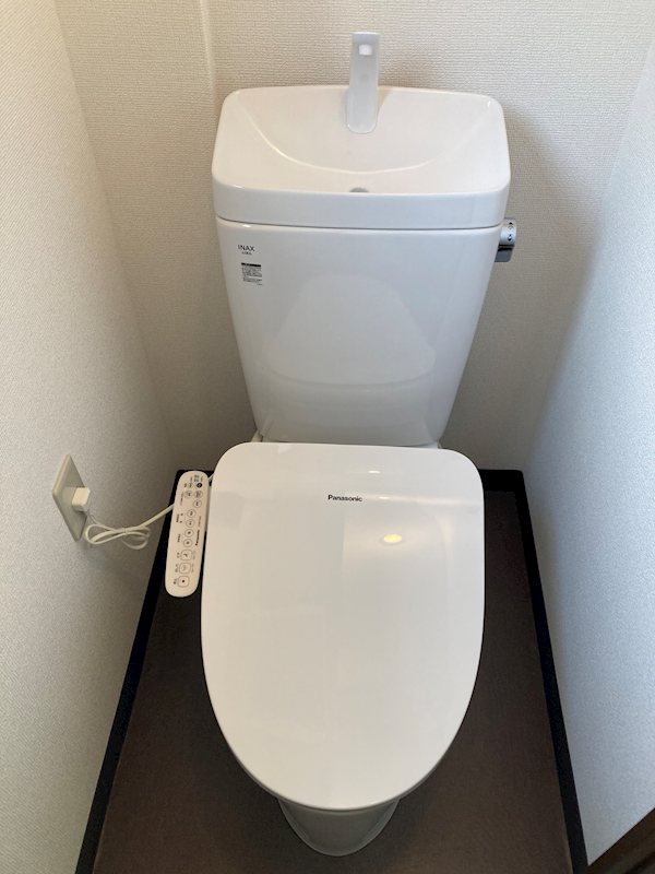 岡崎ビル トイレ