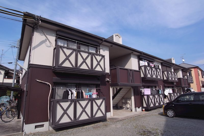 ハイツ恋の窪 205号室 外観