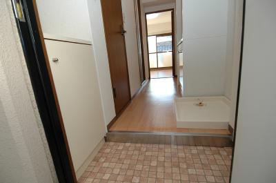 ヴィラレスポワール 玄関