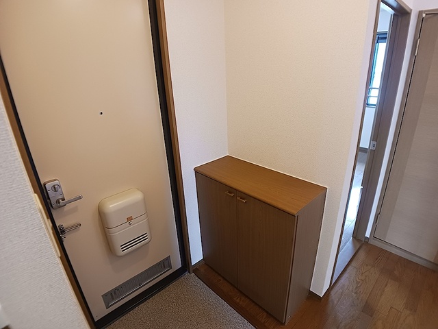 アルタイル梅美台 玄関