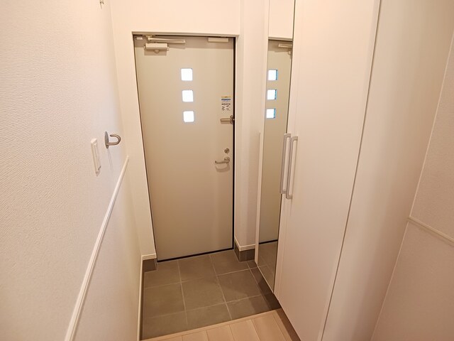 グランド萩ヶ丘Ⅱ 玄関