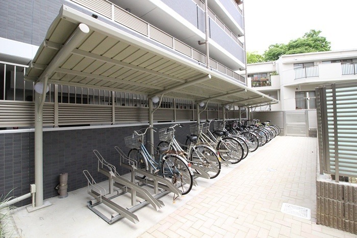 グランテラス八事広路町 駐車場