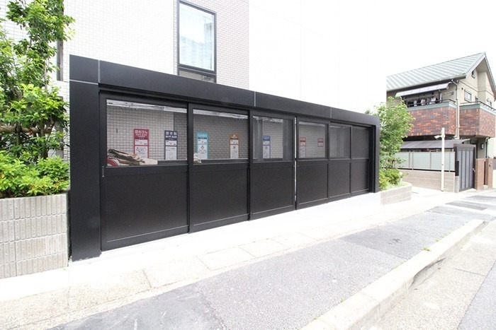 グランテラス八事広路町 駐車場