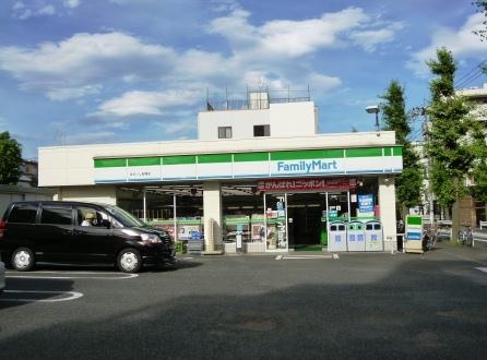 リバティハウス船橋 コンビニ