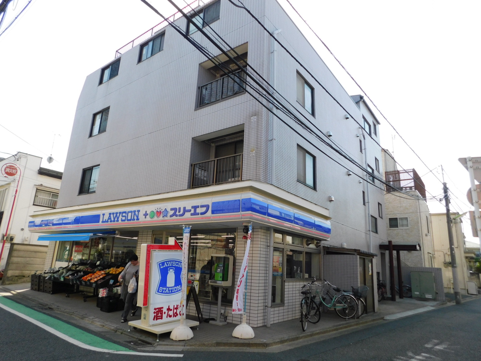 グレイセフル経堂 コンビニ
