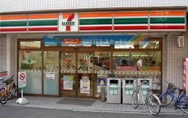 ライラック祖師谷 コンビニ