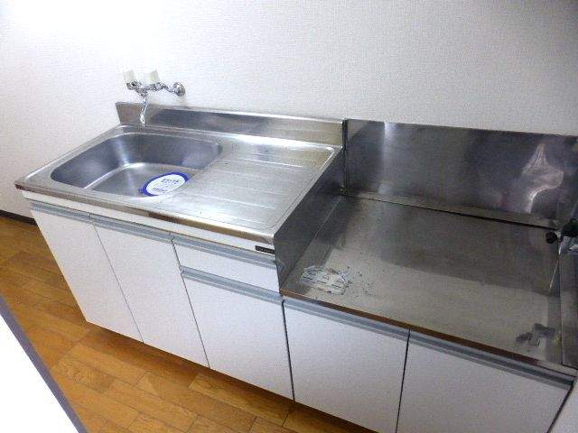 プチメゾン若里 その他