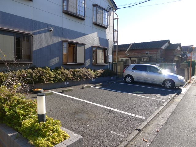 キャッスル中原 駐車場