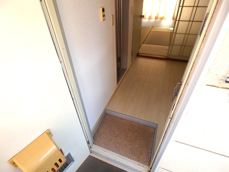 カーサ藍 玄関