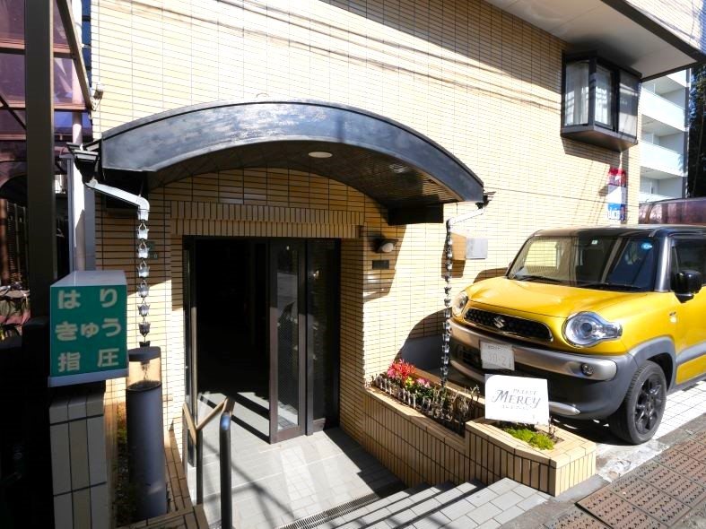 パレスマーシー エントランス