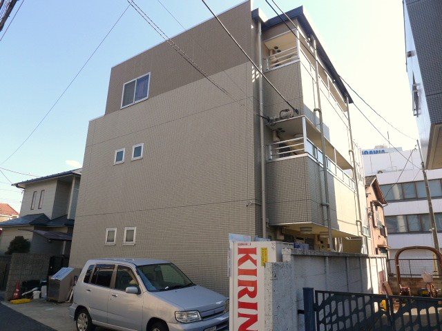 ウイリアムヒルズ高井戸 外観