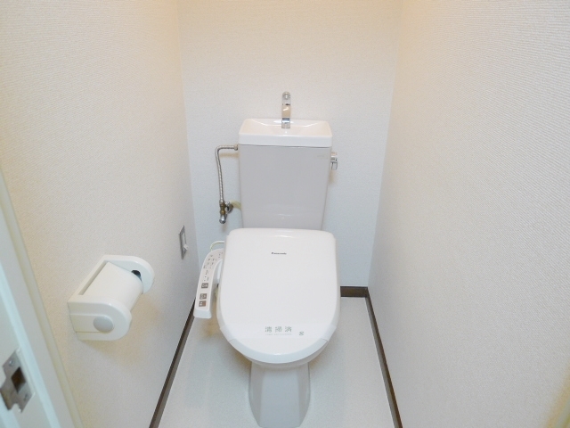 アゼリアハイツ トイレ