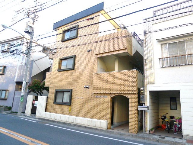 ゴールドファイブ成城 エントランス