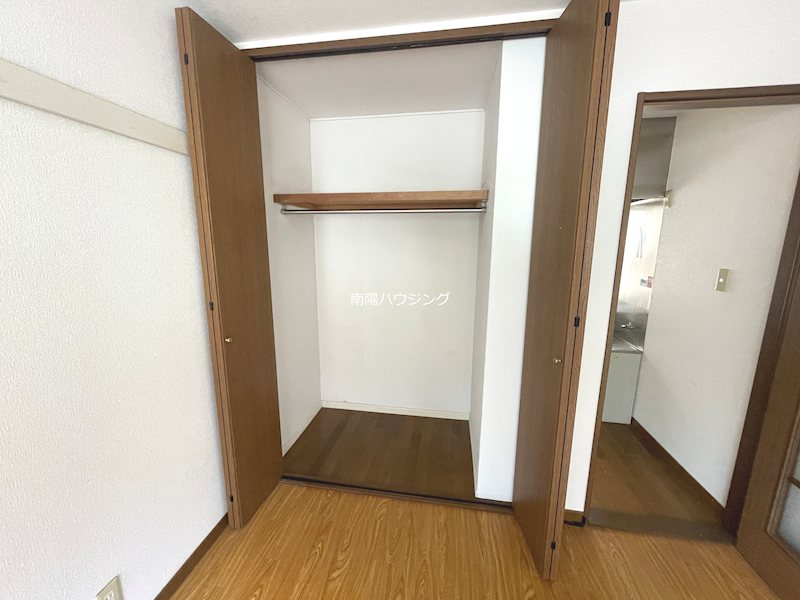 クレスト和泉 収納