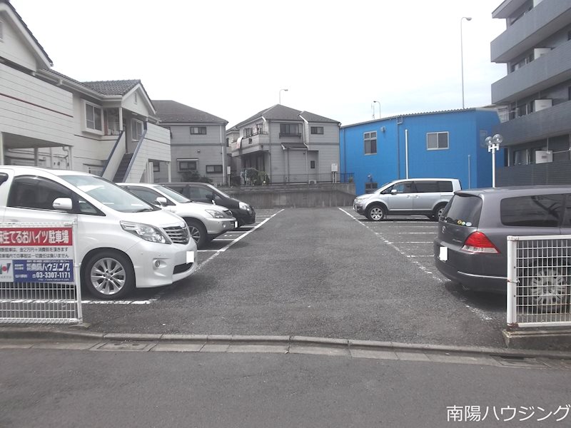 麻生てるおハイツ駐車場 駐車場