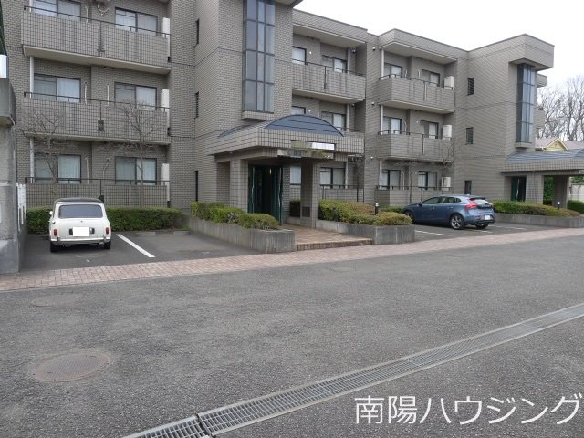 ローレルハイツ 外観