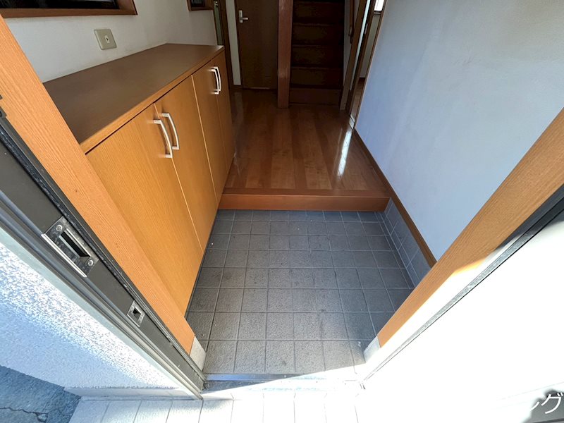 東豊田3丁目戸建 玄関