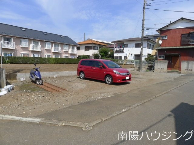 KMハウス駐車場 外観