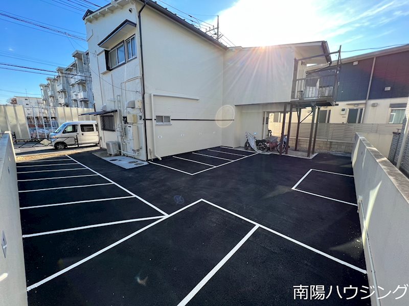 バイクパーキング緑ヶ丘 駐車場