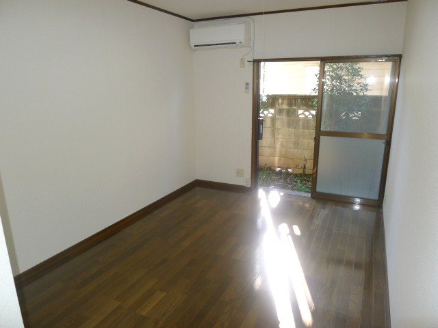 ハピネス中原 ベッドルーム
