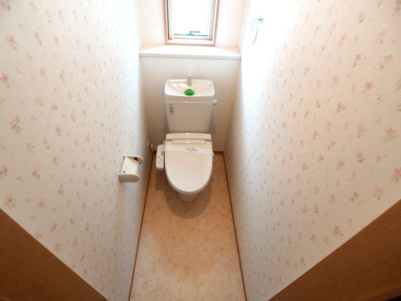 中和泉１丁目戸建 トイレ