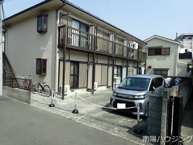 グレース和泉 駐車場