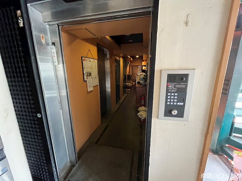 フレア443 エントランス