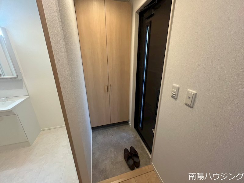 南荻窪4丁目メゾネット 玄関