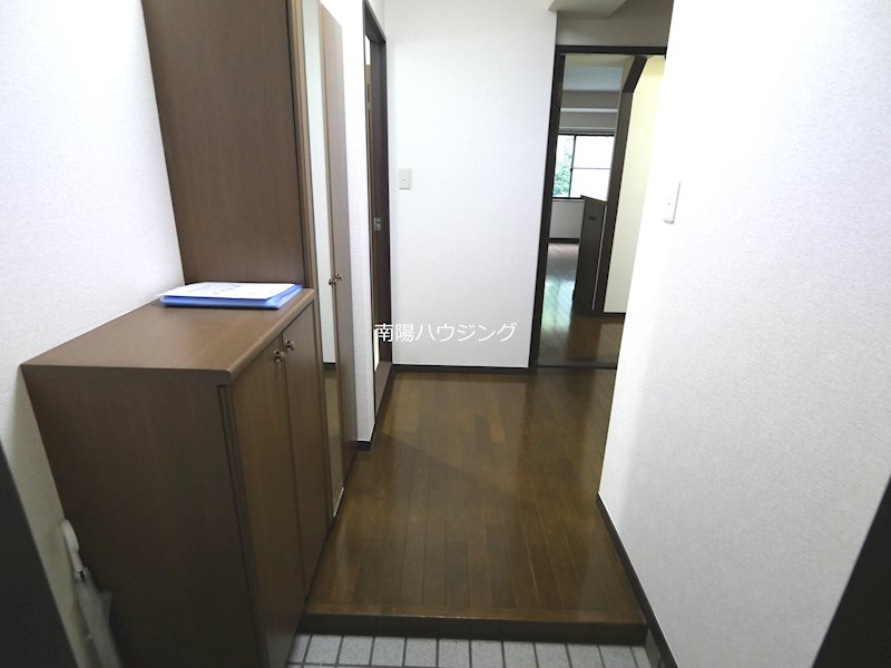 ラベンダーテラス 玄関