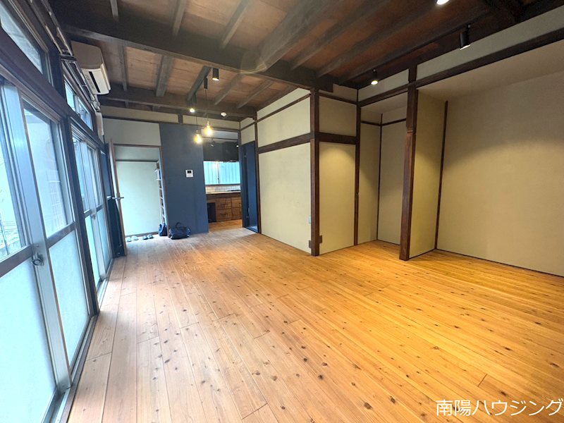 幸町1丁目戸建 リビング