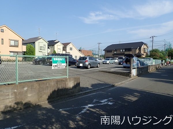 中山興産牟礼駐車場 外観