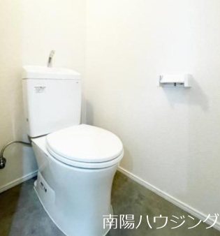 ビューラー433 トイレ