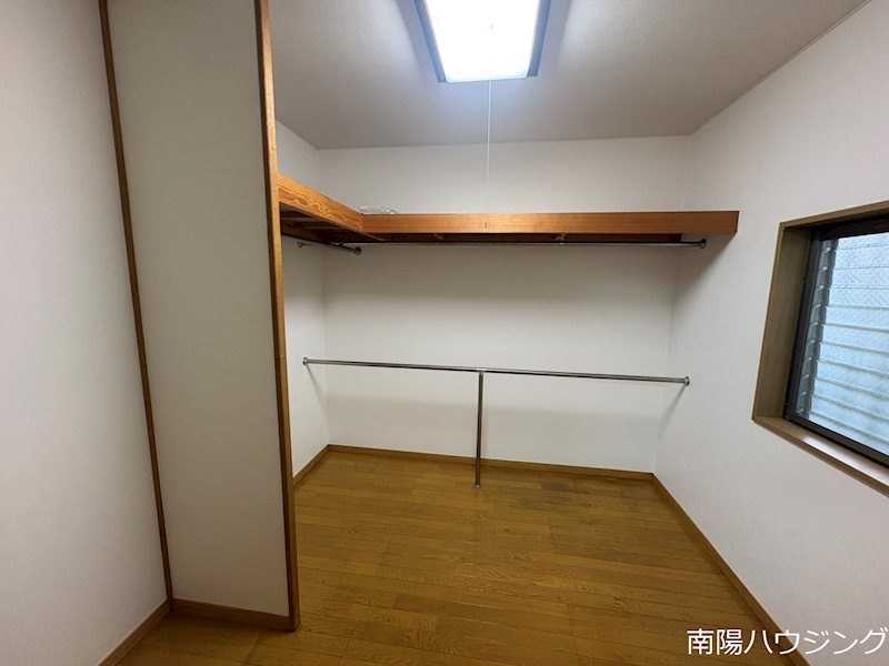 上祖師谷1丁目戸建 収納