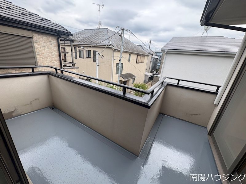 上祖師谷1丁目戸建 ベランダ