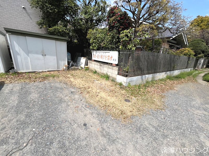 第2栄町レジデンス 駐車場