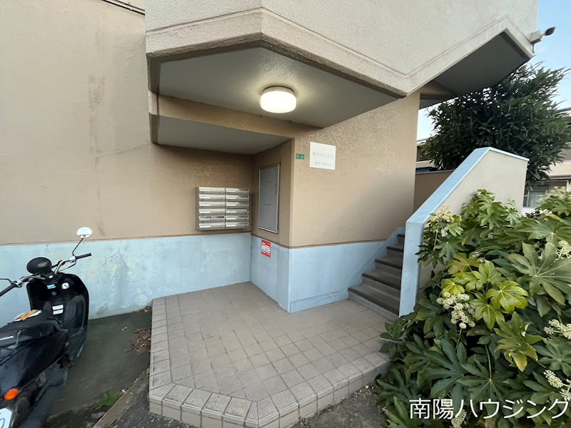 柿の木ハイツ エントランス