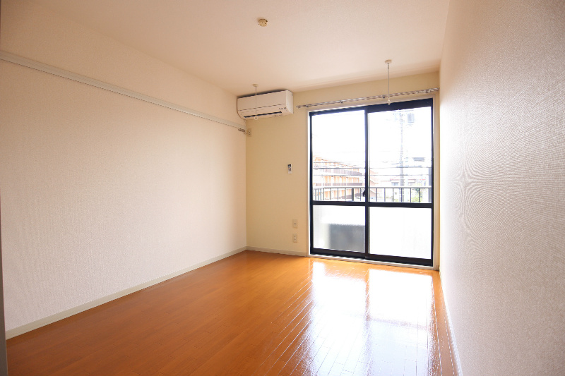 サントゥールB ベッドルーム