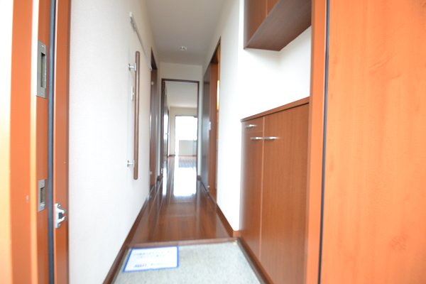 グランルージュ 玄関